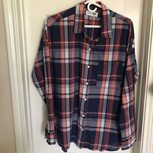 Old Navy women’s button down shirt size L